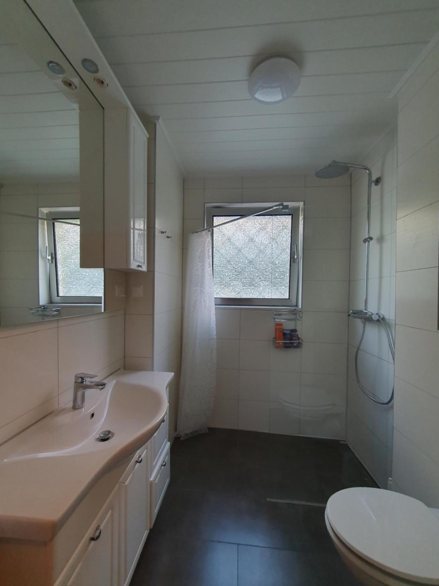 Gemuetliches Privatzimmer An Der Uniklinik Mainz. Sehr Zentral Exterior photo