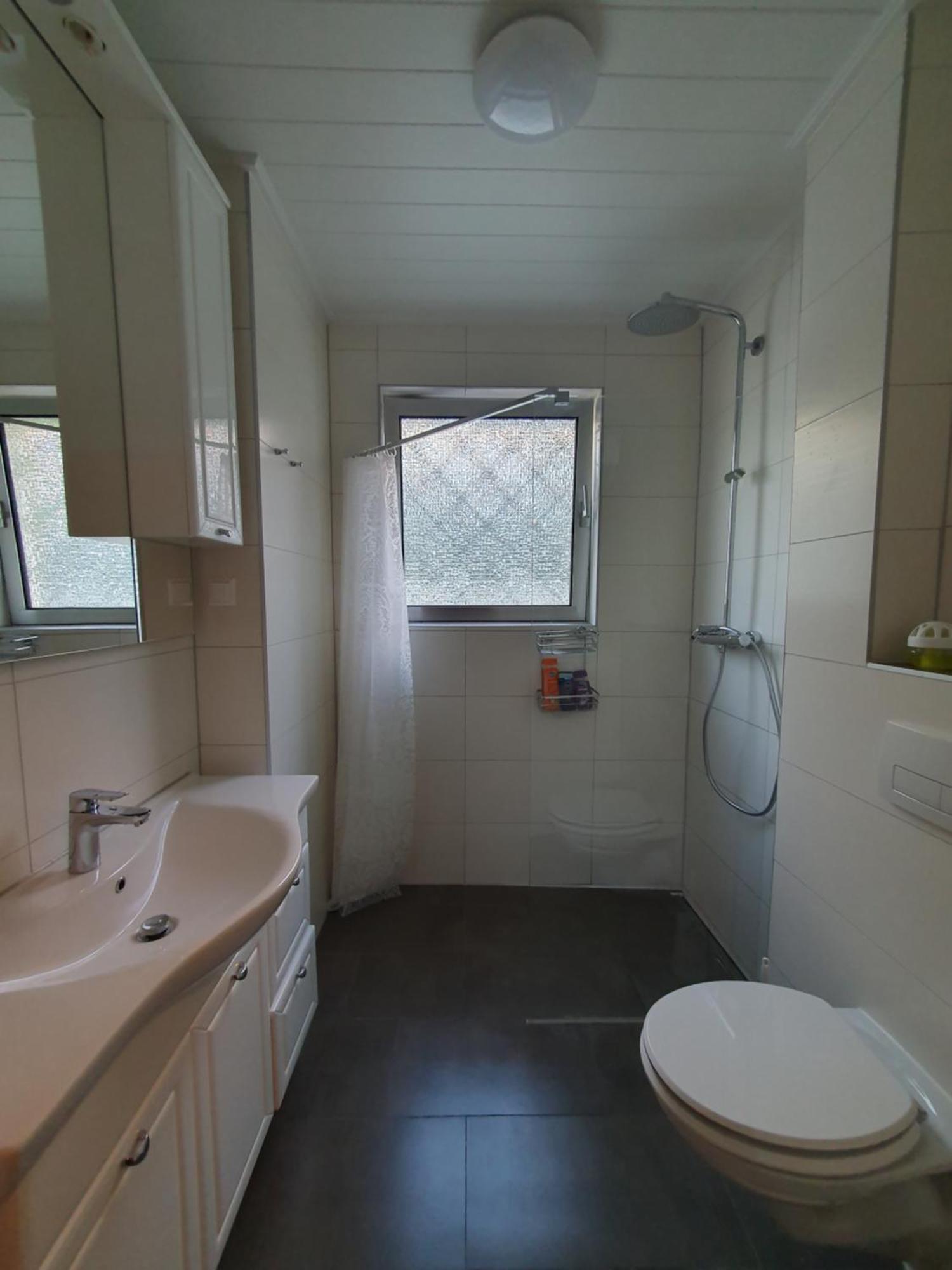 Gemuetliches Privatzimmer An Der Uniklinik Mainz. Sehr Zentral Exterior photo